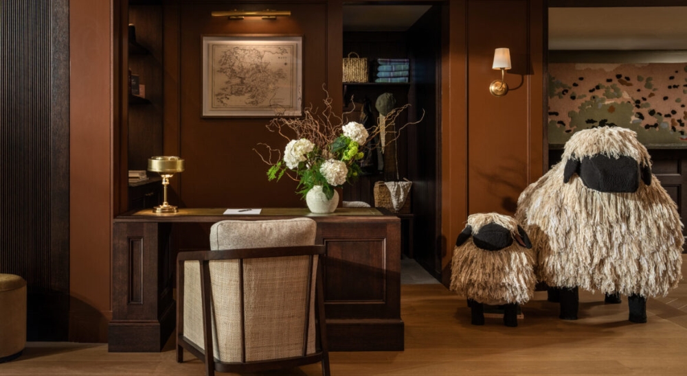 The Grace Hotel Westport Concierge